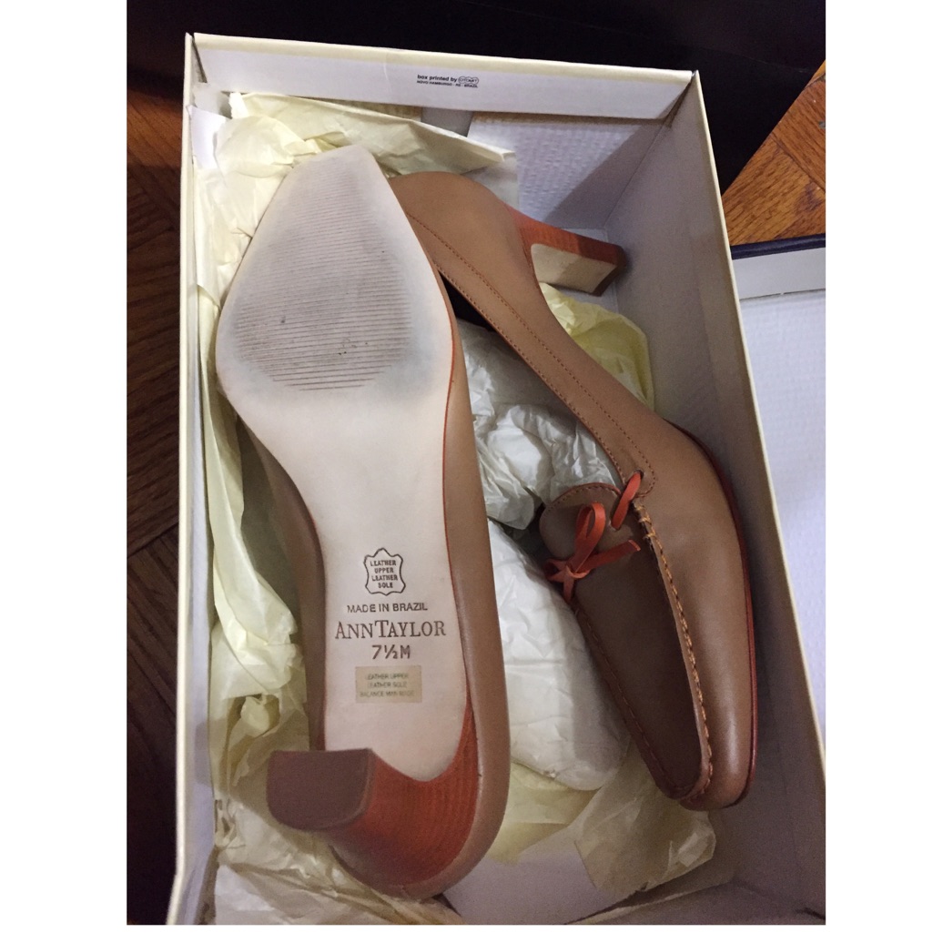 Never Worn Adorable Leather Camel Heels
